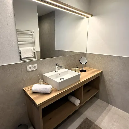 The Hidden アパート